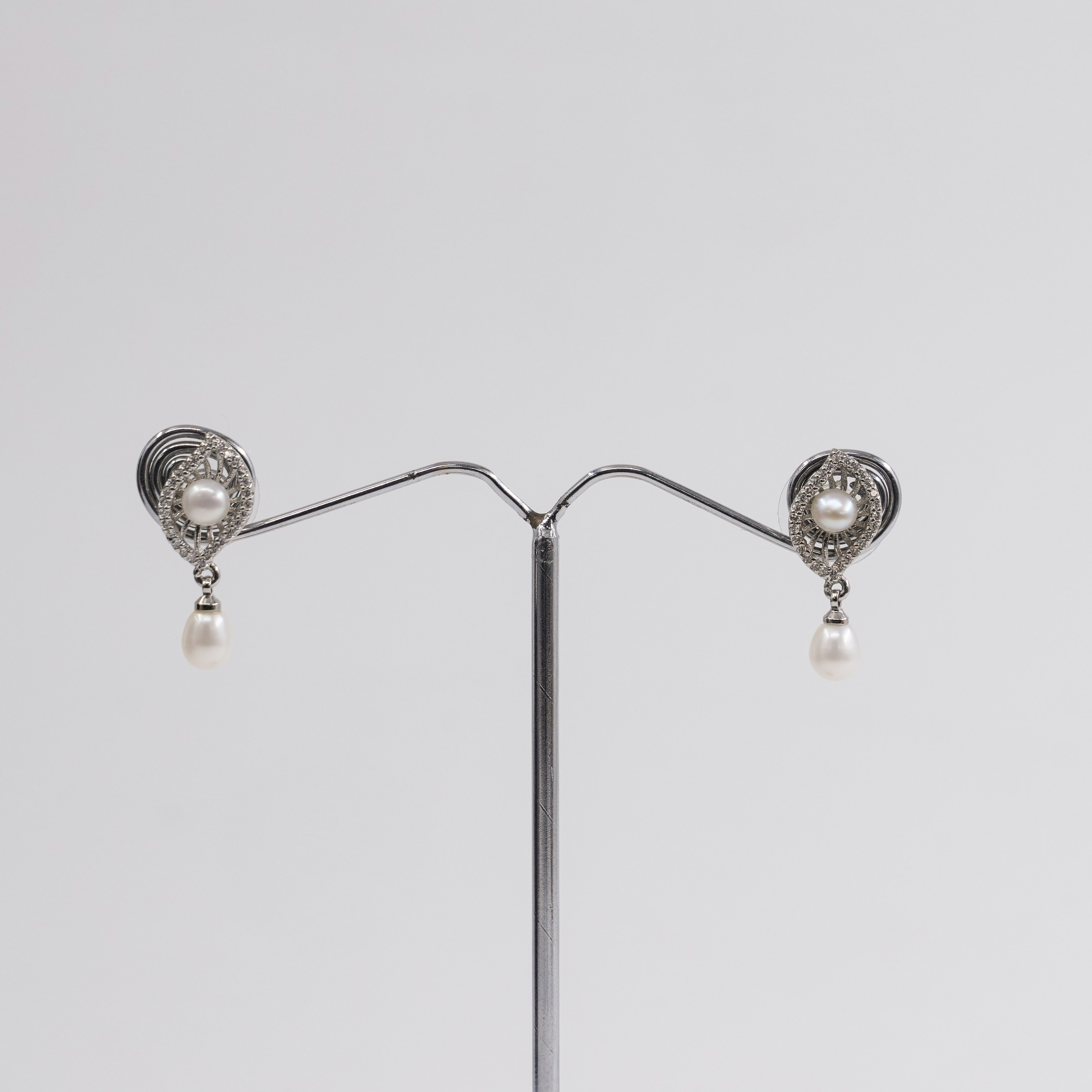 Order Flat Round Pearl Necklace Set online in Hyderabad